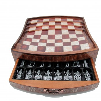 Ancient Egyptian Figured Oval 3D Arena Wooden Chess Set